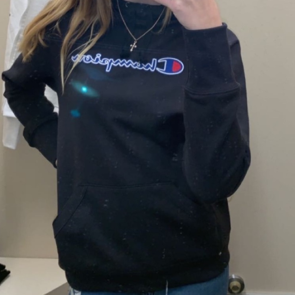 black champion hoodie